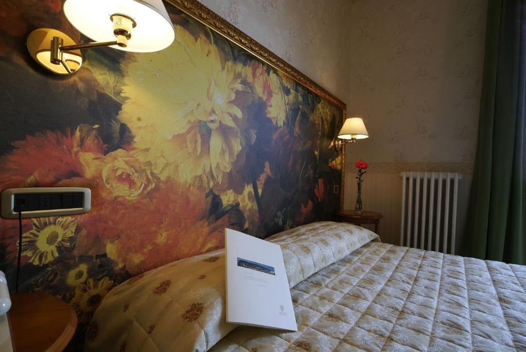 Hotel Zunica Ospitalita Dal 1880 Civitella Del Tronto Pokój zdjęcie