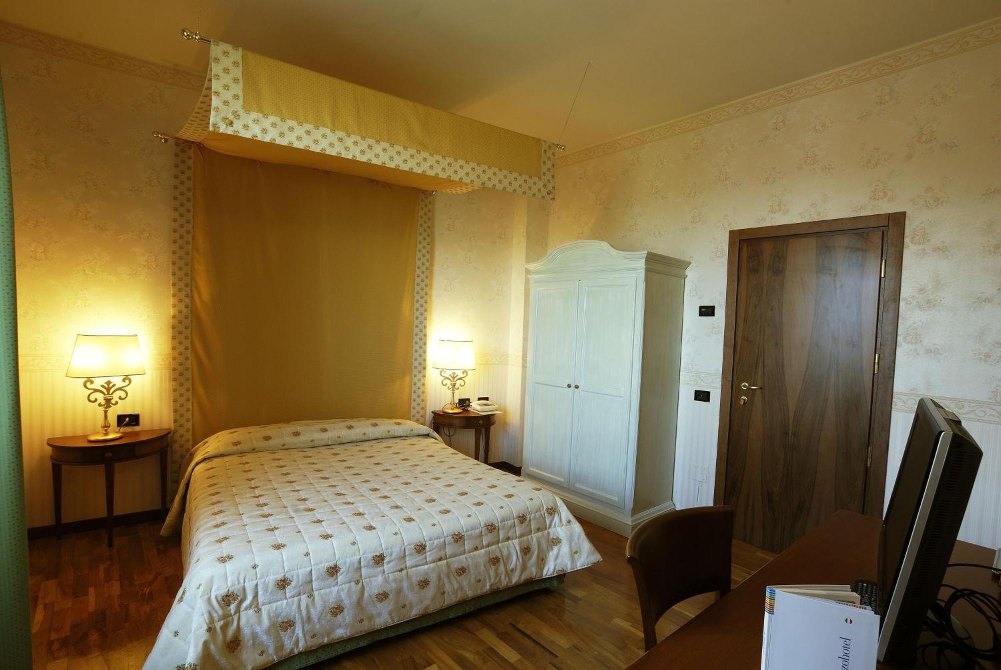 Hotel Zunica Ospitalita Dal 1880 Civitella Del Tronto Zewnętrze zdjęcie